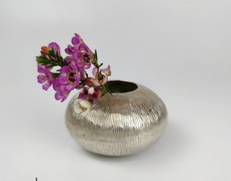 Cleaning Lacquered Mother of Pearl Without Damage